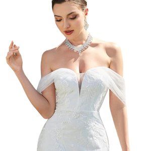 BRAND NEW Wedding Dress Ivory